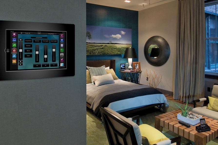 Seamless Control: Philpton’s Smart Switches In Bedroom Automation