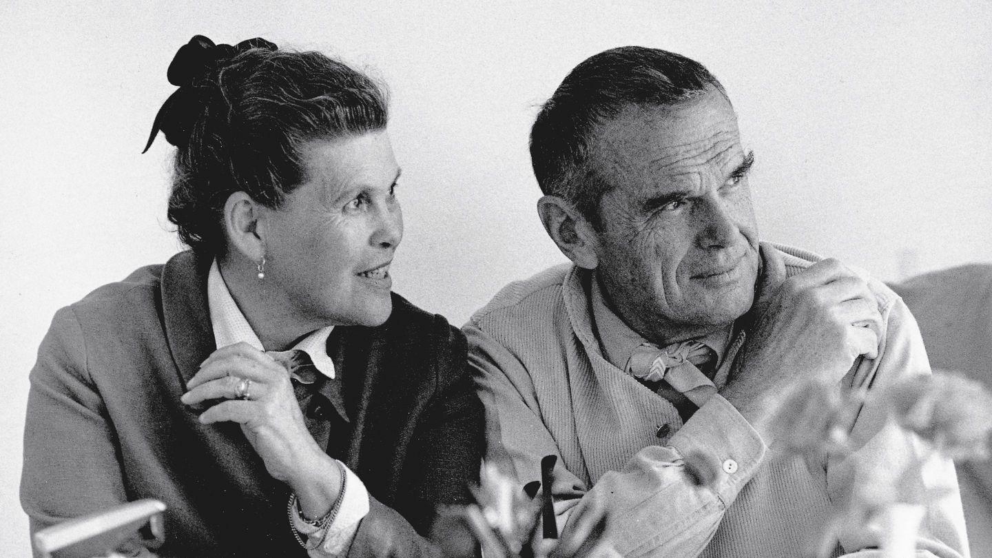 The Eames Lounge Chair And Ottoman: A Masterpiece Of Timeless Design By Charles & Ray Eames