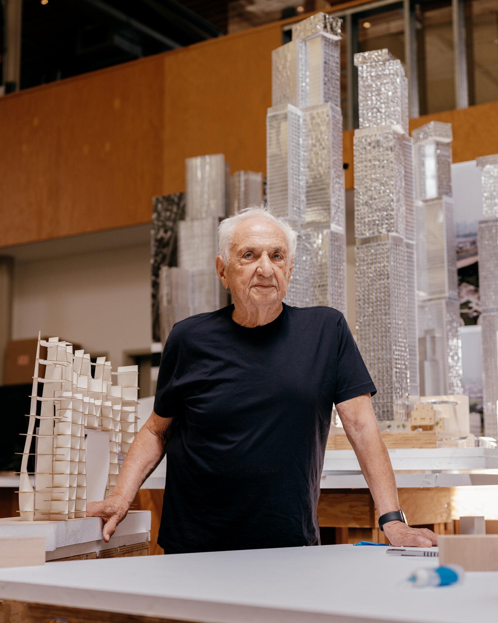 KNOW THE ARCHITECT : FRANK GEHRY, AMERICA.