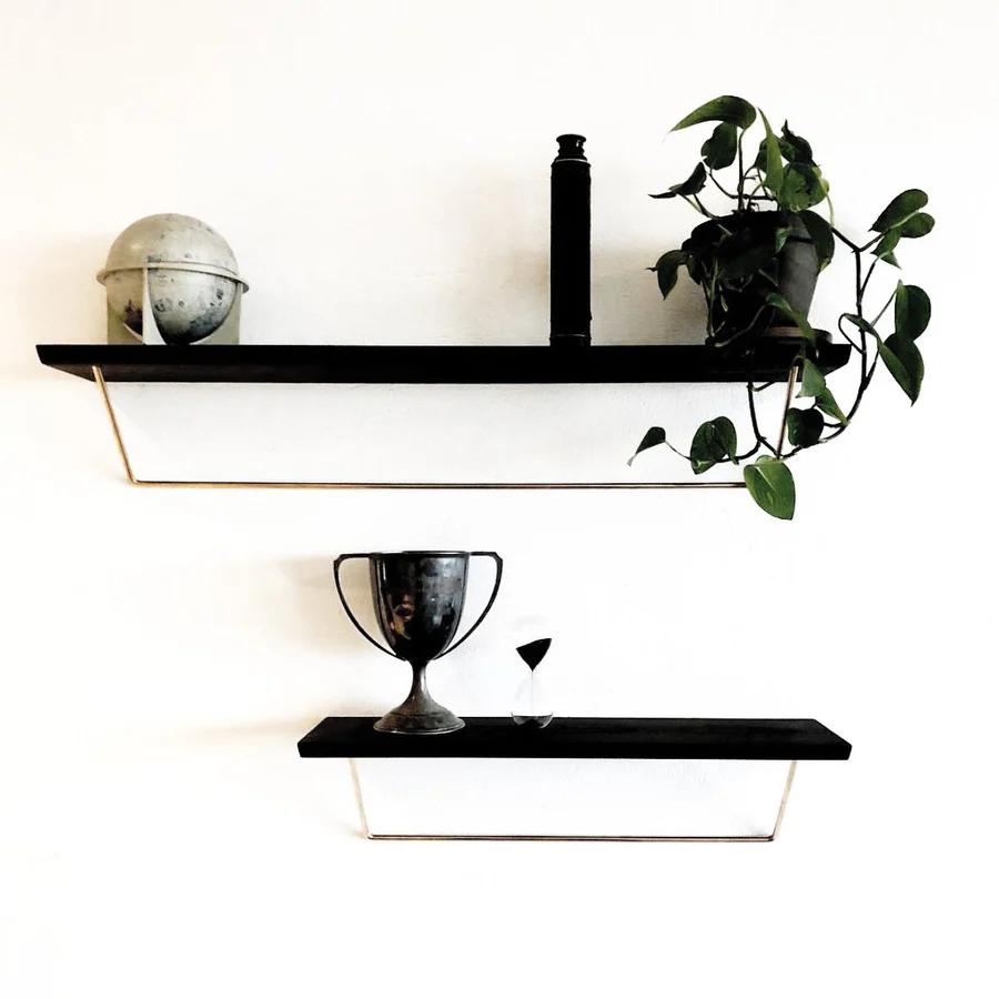 CLASSIC SHELF IN BLACK