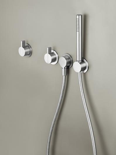 Shower Sets By Cocoon