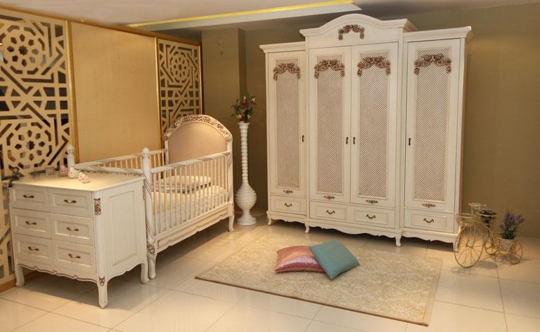 Splendid Classic Baby Room Set