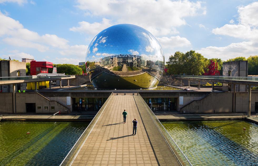 Parc De La Villette: A Masterpiece Of Deconstructivism Design By Bernard Tschumi