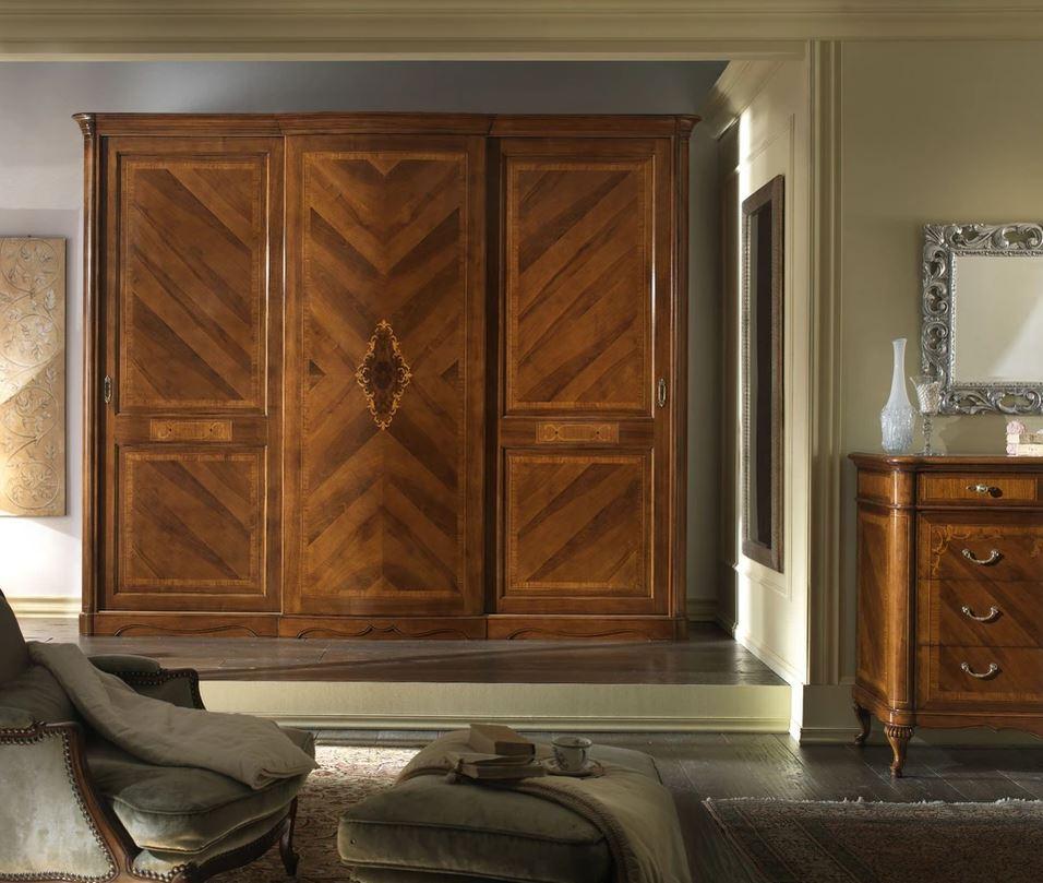 Walnut Wardrobe With 2 Sliding Doors In Classic Style