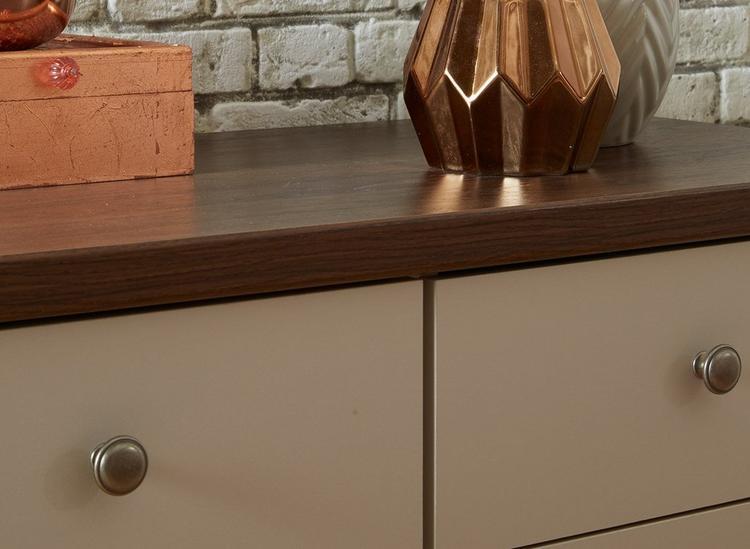 Sloane 8-Drawer Chest - Champagne And Dark Wood