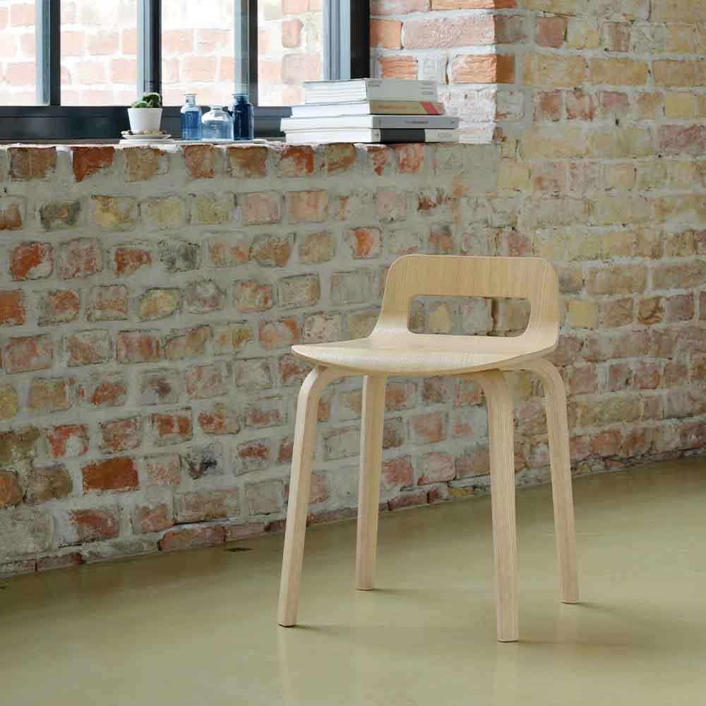 KORVET Medium Barstool KORVET Medium Barstool
